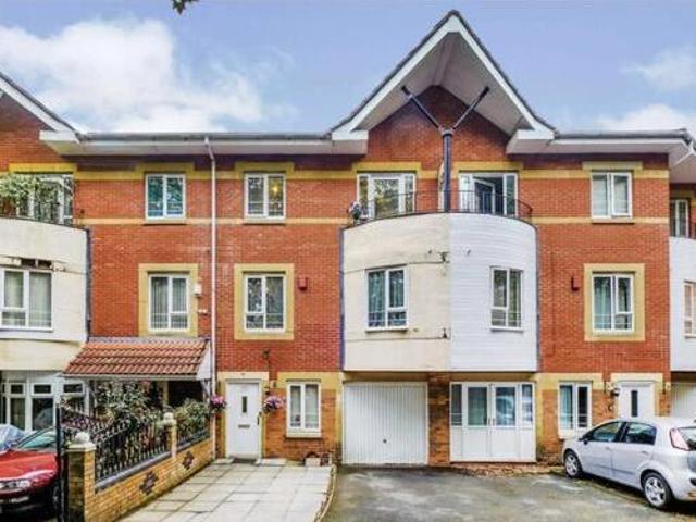 House for sale in Barling