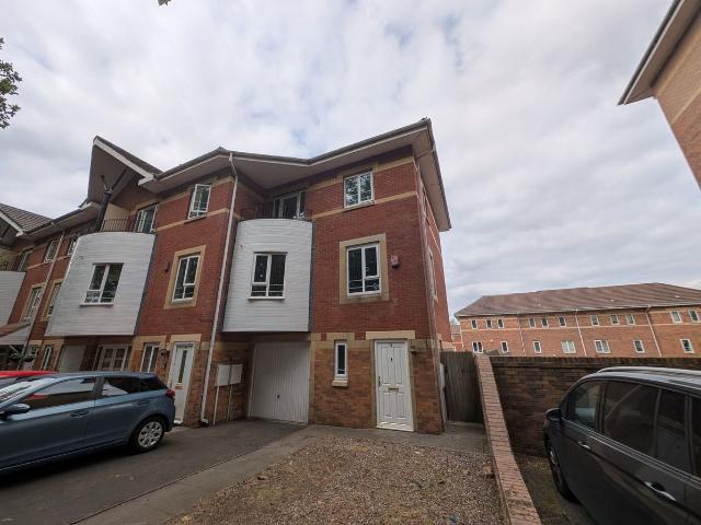 House for rent in Hockley Port, West Midlands