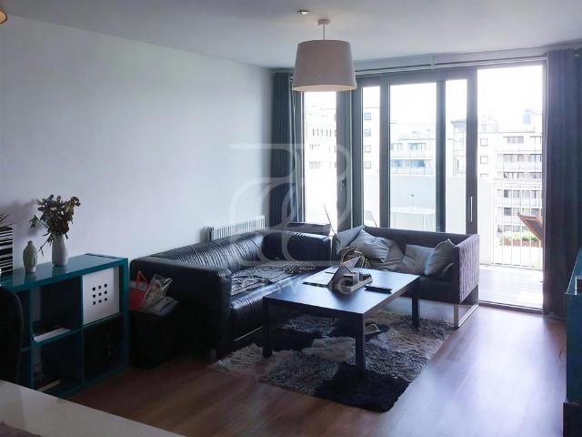 House for rent in Waterside Park, Silvertown