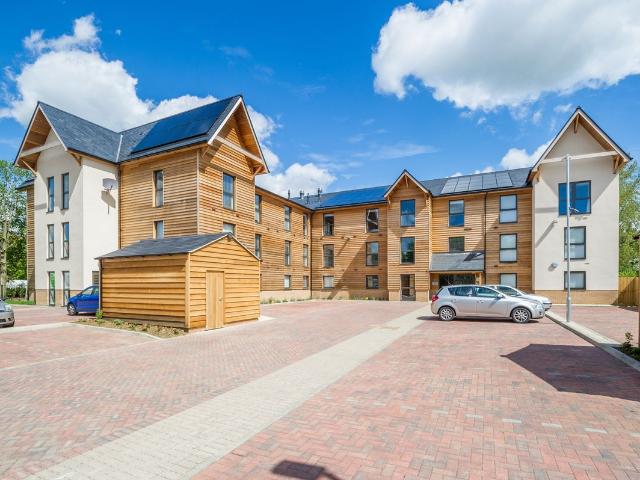 Studio for rent in Milton Keynes