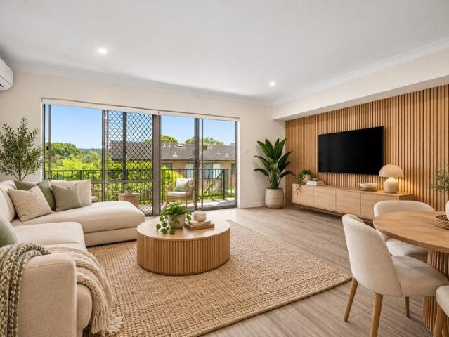 Townhouse for rent in Point Frederick, Gosford