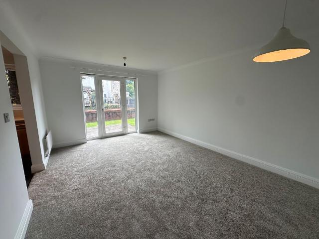 Apartment for rent in Sale Moor, Trafford Park