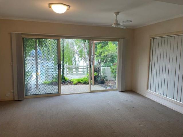 Apartment for rent in Kings Creek, Queensland
