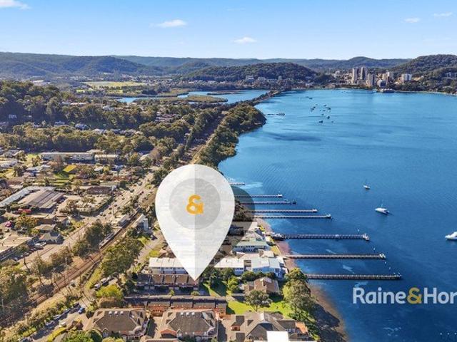 Townhouse for sale in Gosford, New South Wales