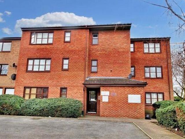 House for rent in Uxbridge, Greater London