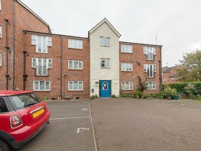 House for sale in Costhorpe, East Midlands