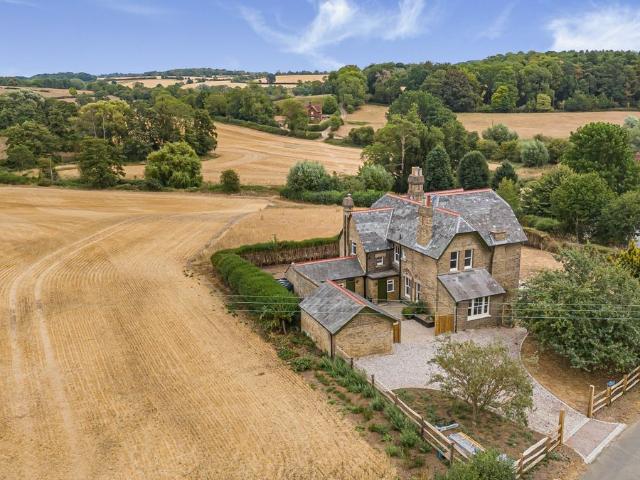 House for rent in Colliers End, Hertfordshire