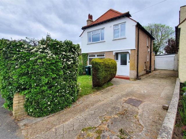 Apartment for rent in Charlton, Spelthorne