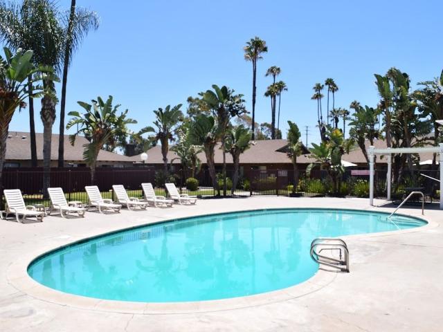Apartment for rent in Tustin, California