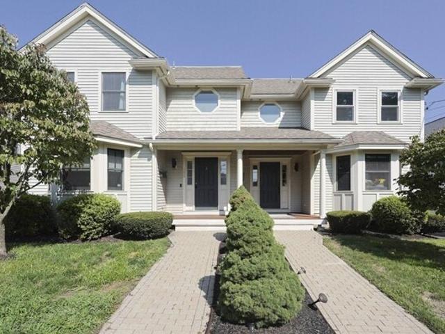Condo for sale in Watertown, Massachusetts