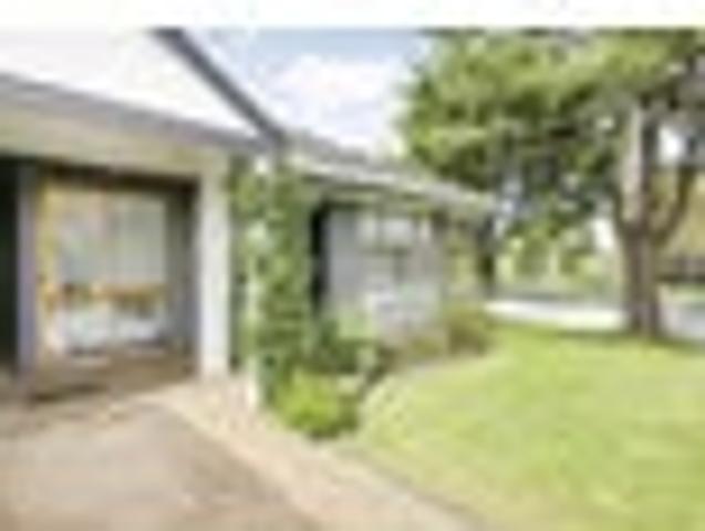 Townhouse for rent in Balmoral, Oroua County