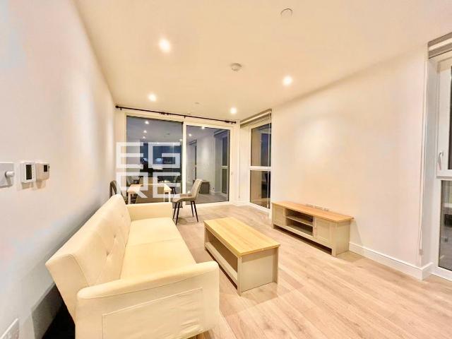 House for rent in Alperton, Greater London