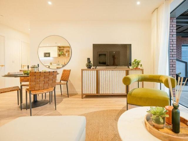 House for rent in Alperton, Greater London