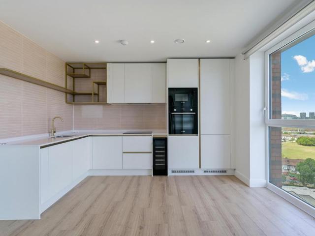 House for rent in Alperton, Greater London