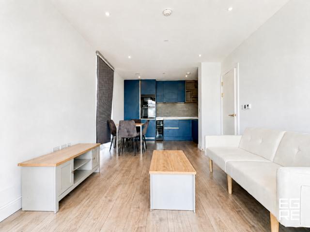Apartment for rent in Alperton, Greater London