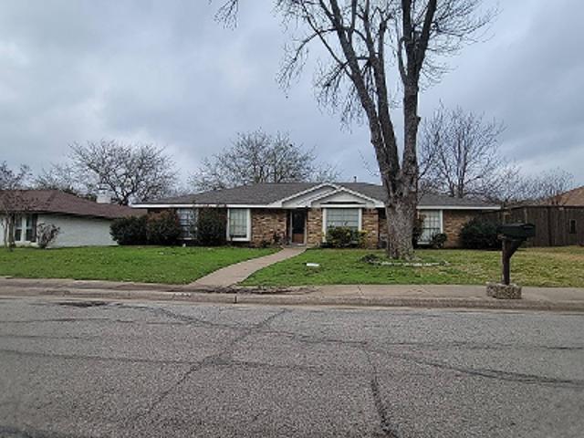 House for sale in Desoto, Texas