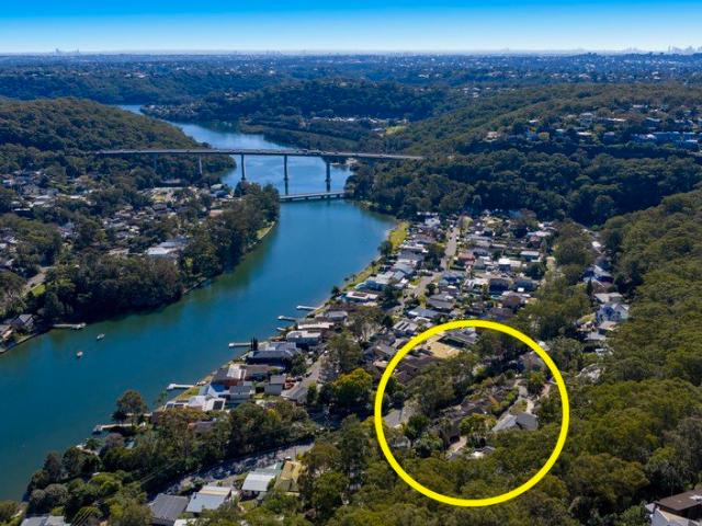 Townhouse for sale in Sutherland, New South Wales