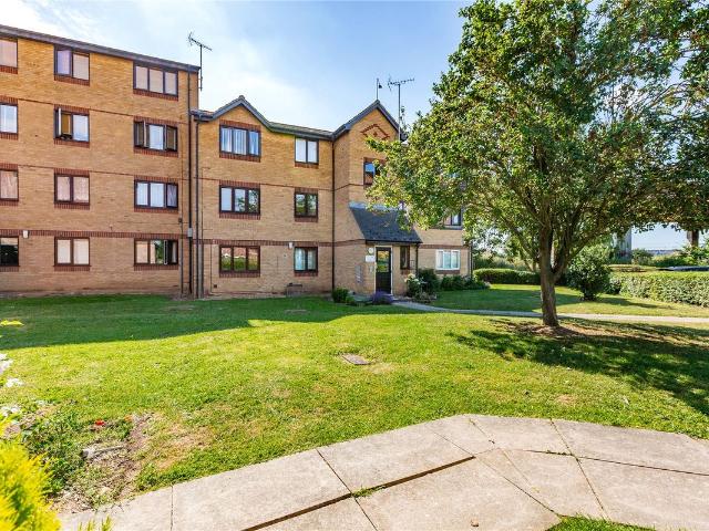 Apartment for rent in Vange, Essex