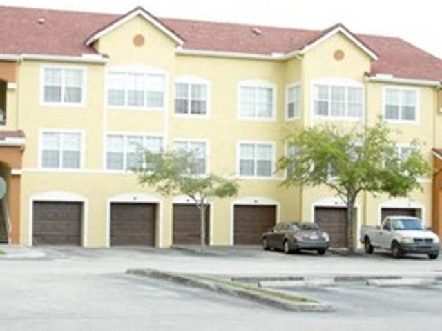 Apartment for rent in Greenacres