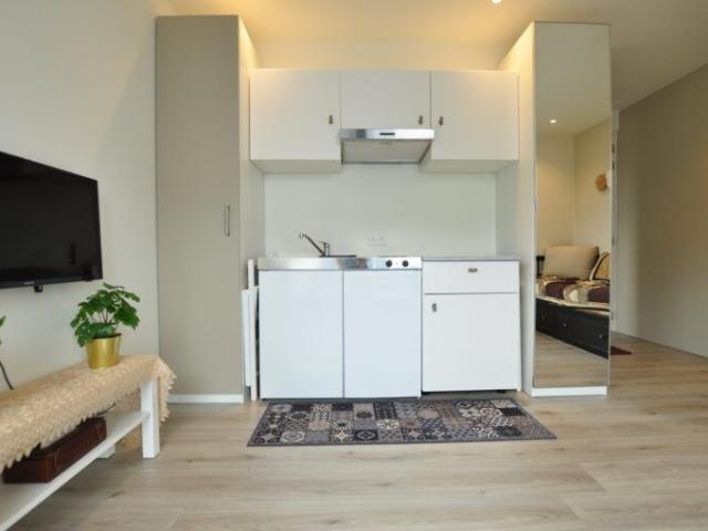 Appartement te huur in Strijp, Acht