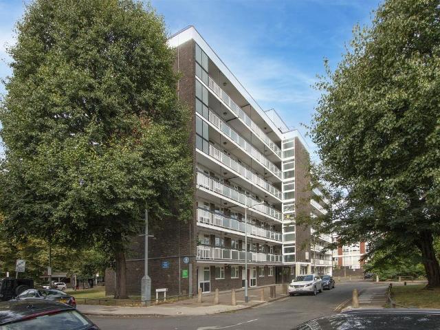 Apartment for rent in Ethelburga, Greater London