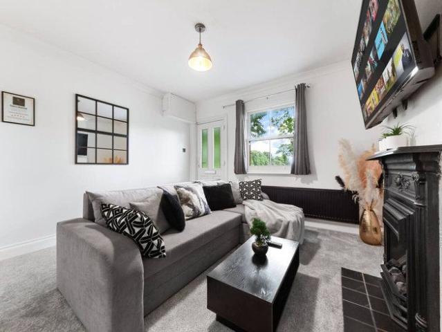 House for rent in Watford Heath, North Watford