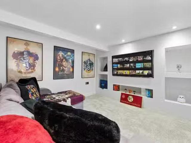 Apartment for rent in Watford Heath, North Watford