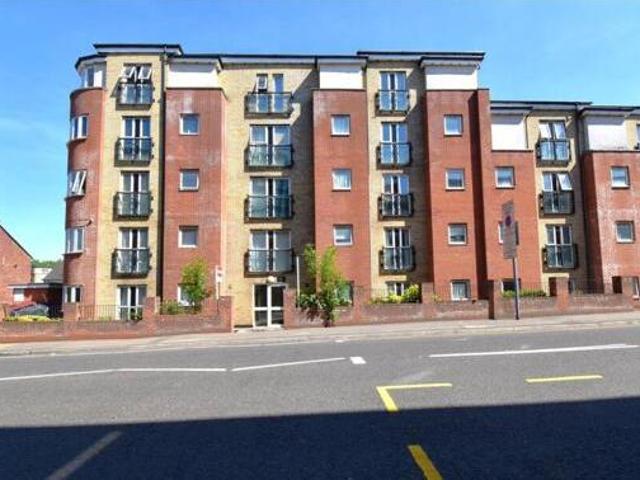 House for sale in North Watford, Hertfordshire