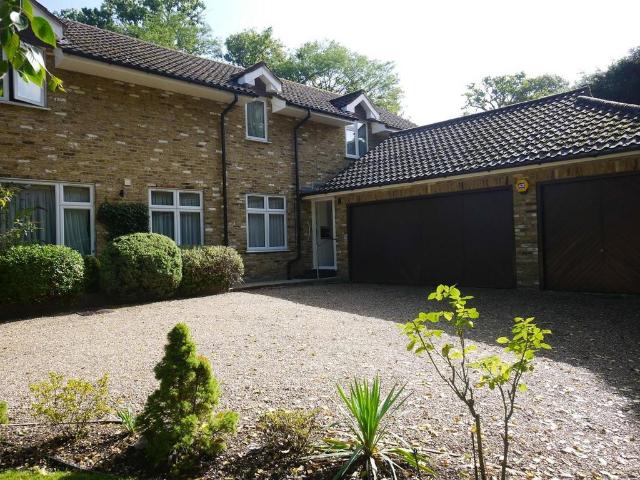 Apartment for rent in Batchworth