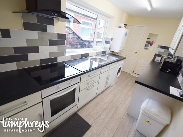 House for rent in Stoke, Stoke-on-Trent