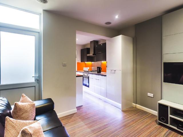 House for rent in Stoke, Stoke-on-Trent
