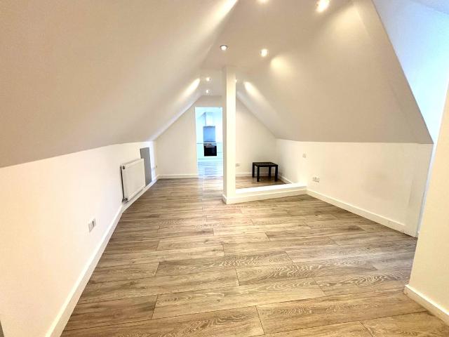 Studio for rent in Hendon Central, Greater London