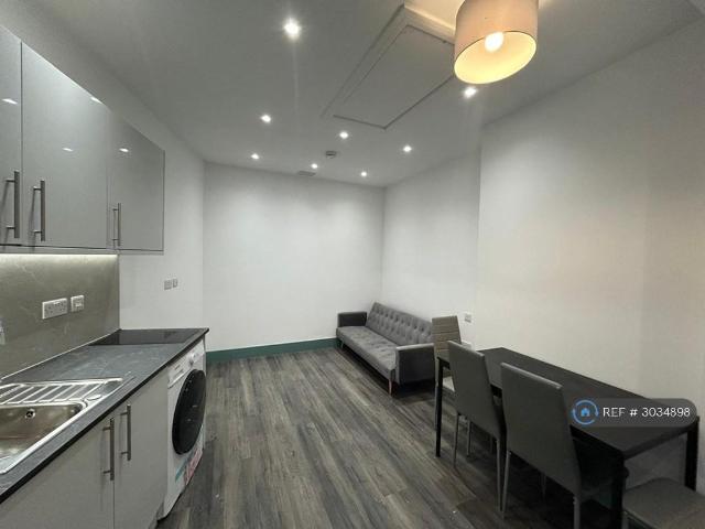 Apartment for rent in Hendon Central, The Hyde