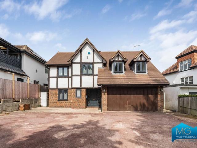 House for rent in The Hale, Mill Hill