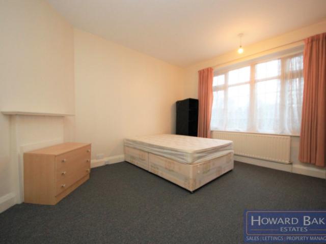 Apartment for rent in Hendon Central, Greater London