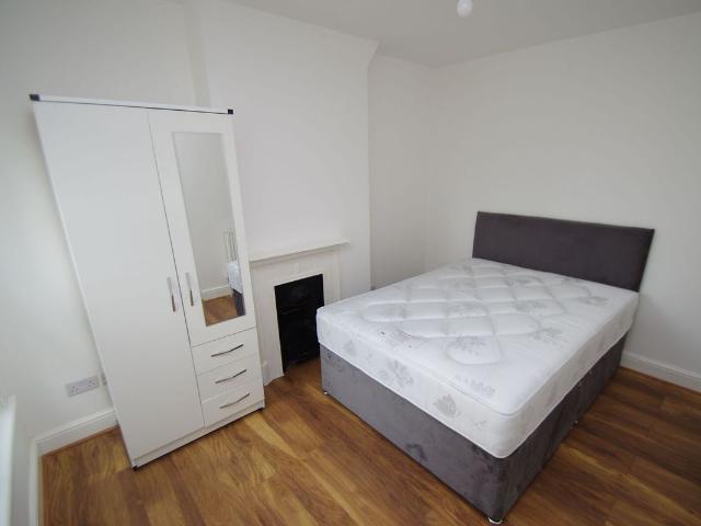 Studio for rent in Holywell Estate, Watford