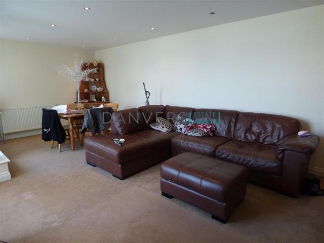 Apartment for rent in Bede Island, Leicester