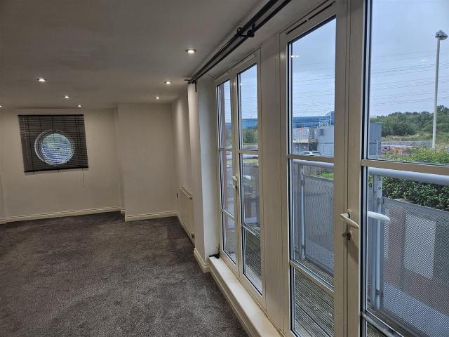 Apartment for rent in Bede Island, Old Wharf