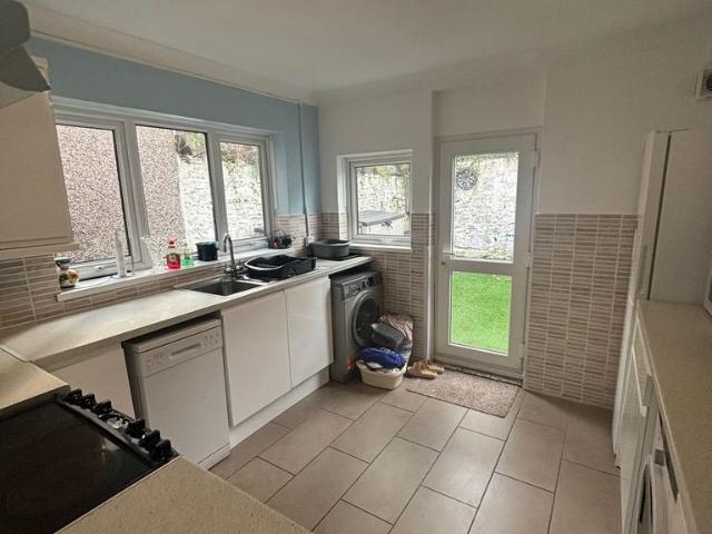 House for rent in Waun-wen, Nangreaves