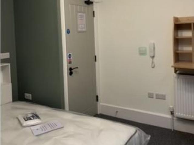 Room for rent in Semilong, Northampton