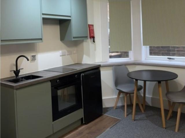 Studio for rent in Semilong, Northampton