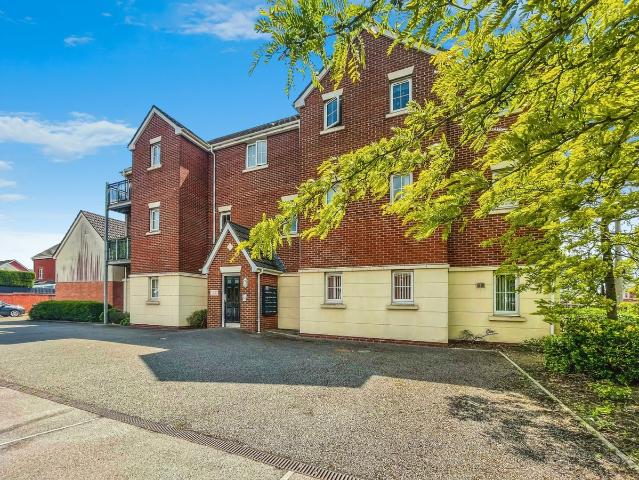 Apartment for rent in Falcon Lodge, Wales