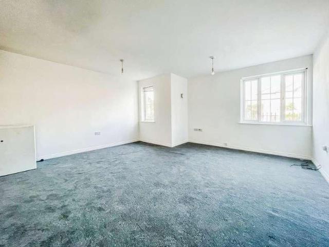 Apartment for rent in Llanishen, Cardiff
