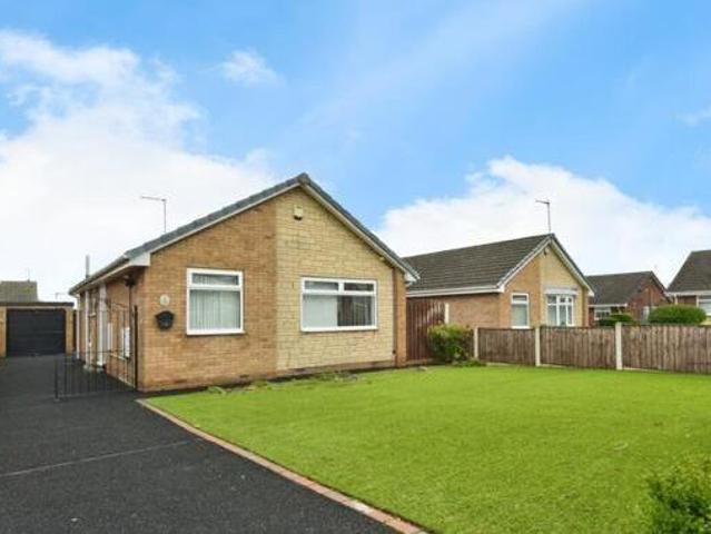 House for sale in Waterthorpe, Sheffield