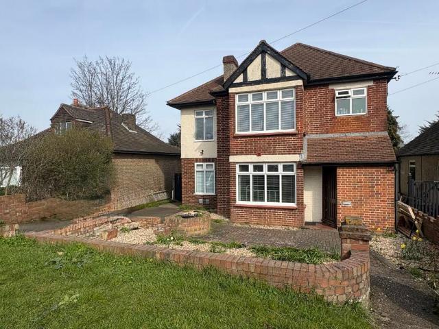 Room for rent in Worcester Park Estate, Monks Orchard