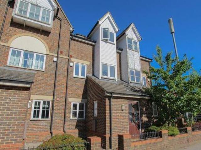 House for sale in Lyons, Greater London