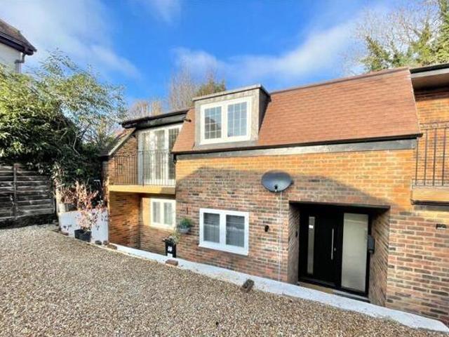 House for rent in Radlett, Hertfordshire