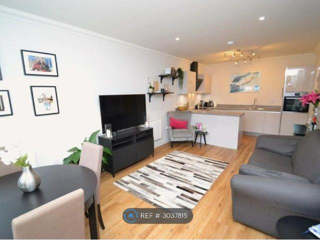 Apartment for rent in Radlett, Hertsmere