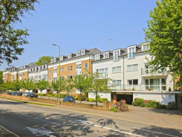 Apartment for rent in Radlett, Hertfordshire
