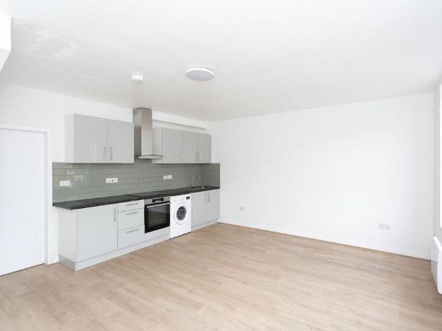 Apartment for rent in Radlett, Hertfordshire